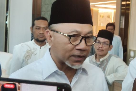 Puji Prabowo dan Airlangga, Zulhas: Insyaallah, Satu di Bawah Komando Pak Presiden - JPNN.COM