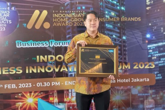 Sido Muncul Menerima Penghargaan Indonesia's Home-Grown Consumer Brands Award 2023 - JPNN.COM
