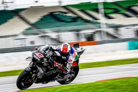 Alex Rins: Honda RC213V Masih Jauh dari Ducati dalam Hal Kecepatan - JPNN.COM