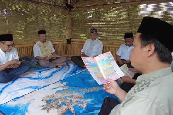 Begini Cara Jemaah Ngaji Yuk Menyambut Ramadan, Unik - JPNN.COM