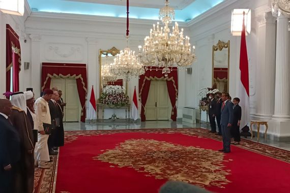 Jokowi Terima Surat Kepercayaan dari Dubes Swiss hingga Arab Saudi - JPNN.COM