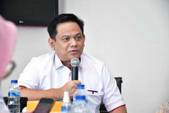 Abdy Kecam Pembongkaran Rumah Singgah Bung Karno di Padang - JPNN.COM