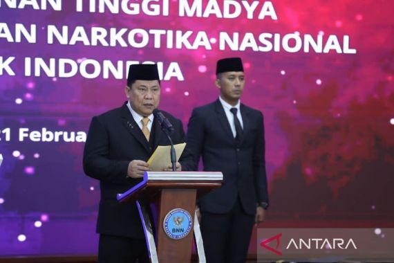 Melantik Sestama dan Deputi Pemberantasan BNN, Komjen Petrus Golose Berpesan Begini - JPNN.COM