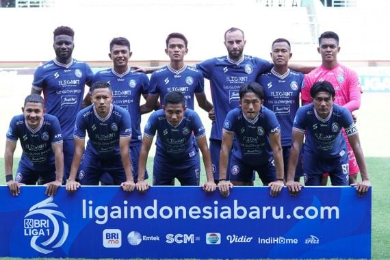 Arema FC Punya Modal Besar, Persib Bandung Harus Hati-Hati - JPNN.COM