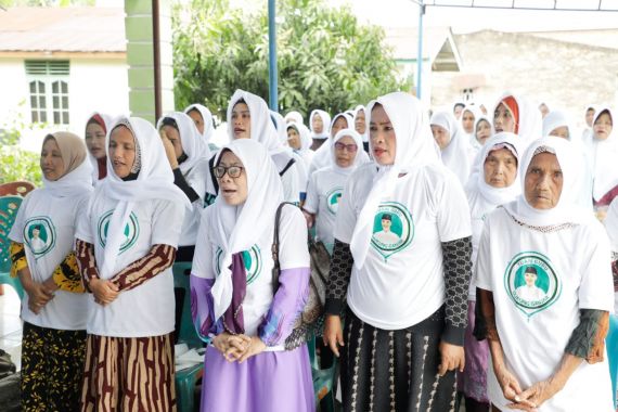 TGS Ganjar Harap Majelis Taklim Jadi Magnet Generasi Muda Untuk Belajar Agama - JPNN.COM