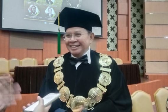 Fasli Jalal Dapat Gelar Profesor Kehormatan Fujian Normal University - JPNN.COM