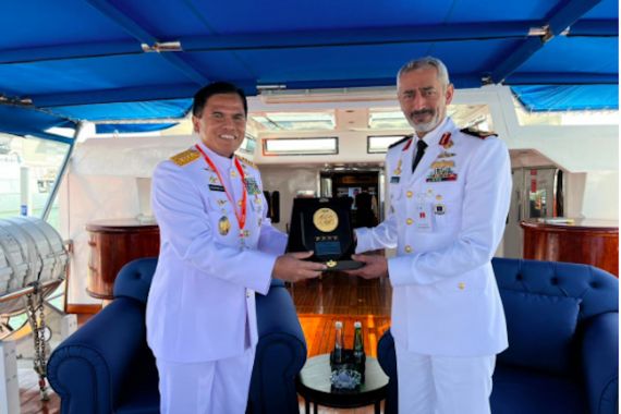 KSAL Laksamana Muhammad Ali dan KSAL UEA Bertemu, Nih Agendanya - JPNN.COM