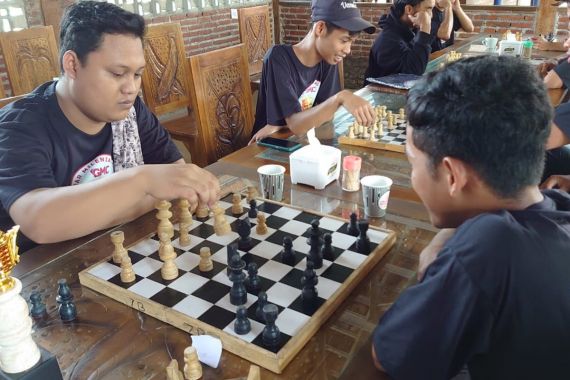Ganjar Milenial Center Bersama IPDA Gelar Turnamen Catur di Purbalingga - JPNN.COM