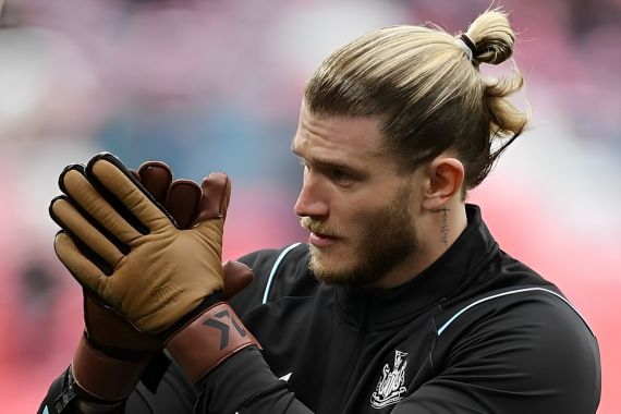 Man United vs Newcastle: Menganggur 2 Tahun, Loris Karius Ukir Rekor Langka - JPNN.COM