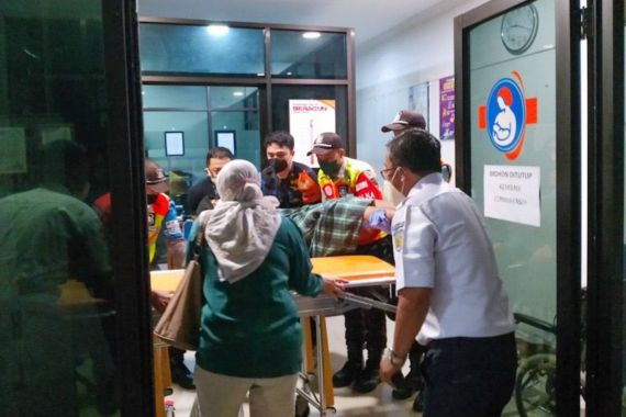 Penumpang KRL Palur-Yogyakarta Heboh, Ada yang Melahirkan di Stasiun Tugu - JPNN.COM