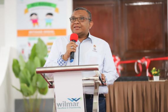 Wamenaker Tegaskan Negara Hadir Lindungi Pekerja Anak & Perempuan di Sektor Kelapa Sawit - JPNN.COM
