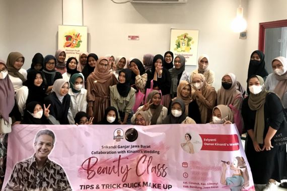 Srikandi Ganjar Jabar Menggelar Beauty Class untuk Milenial di Bandung - JPNN.COM