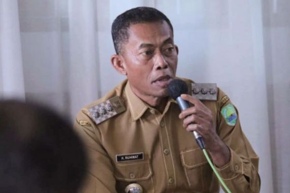 Sejak jadi Bupati Subang, Ruhimat Mengaku Harta Kekayaannya Turun Rp 10 Miliar - JPNN.COM