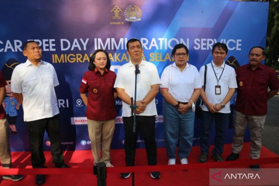 Imigrasi Hapus Rekomendasi Kemenag dari Syarat Permohonan Paspor Umrah - JPNN.COM
