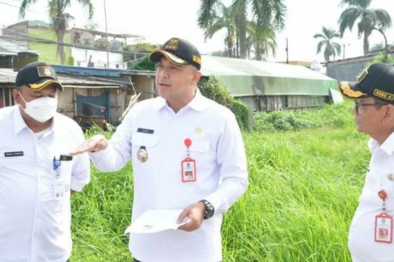 Disebut sebagai Calon Potensial Pemimpin Jakarta, Bupati Zaki Tetap Bersikap Rendah Hati - JPNN.COM