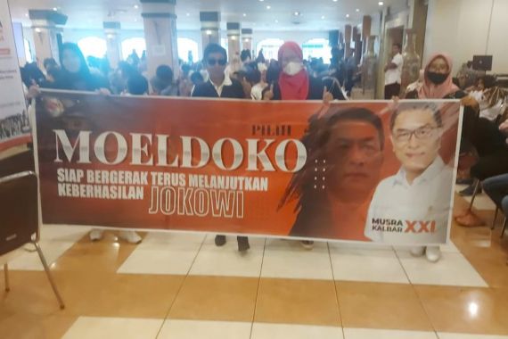 Spanduk Dukungan untuk Moeldoko Ramaikan Musra XXI Kalbar - JPNN.COM
