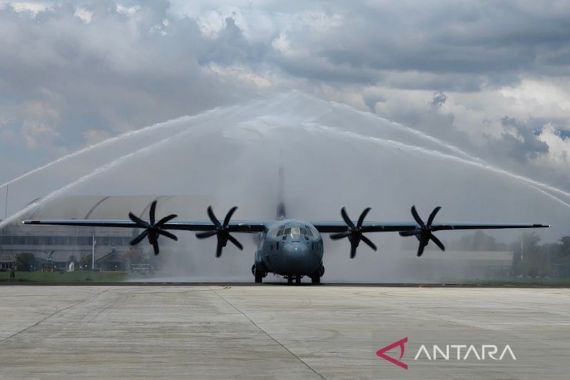 Super Hercules TNI AU Tiba di Indonesia, Ini Spesifikasinya - JPNN.COM