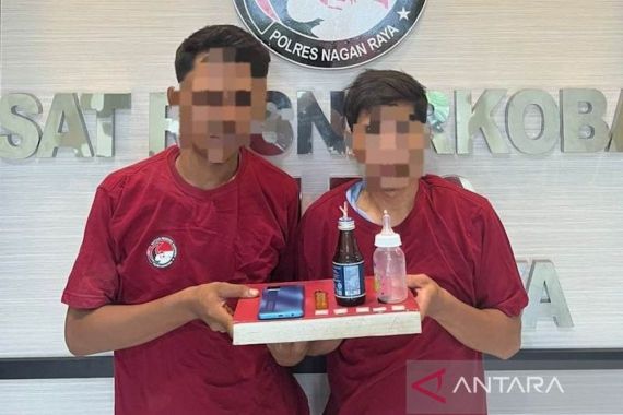 Jadi Pengedar Sabu-Sabu, 2 Mahasiswa Dibekuk Polisi di Nagan Raya - JPNN.COM