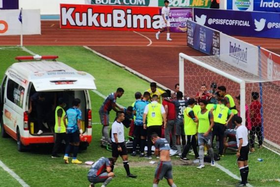 Pemain Madura United Mencetak Gol, Jatuh, Hilang Kesadaran - JPNN.COM