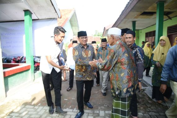 Wakil Ketua MPR Yandri Susanto Tegas Menolak Penganaktirian Madrasah, Ini Alasannya - JPNN.COM