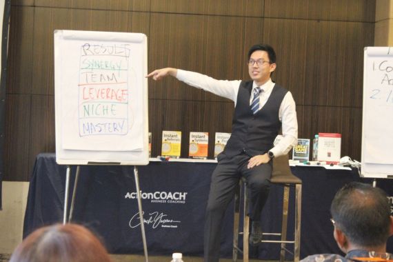 Coach Yusman Beri Pelatihan Pemilik Bisnis Tingkatkan Omzet Hingga Rp 100 Miliar - JPNN.COM