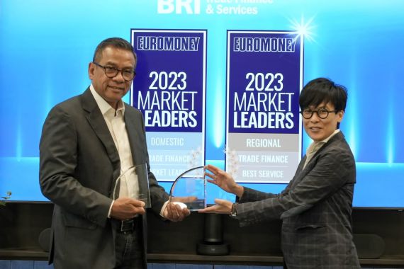 BRI Raih Penghargaan Market Leader & Best Service versi Euromoney Trade Finance Award 2023 - JPNN.COM