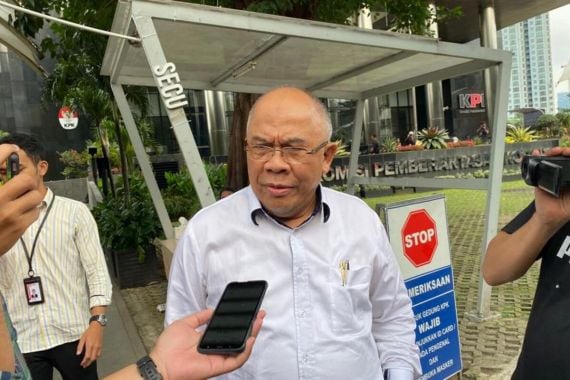 Setelah Diperiksa KPK, Dirut Asabri Wahyu Suparyono Mengaku Dicecar 18 Pertanyaan - JPNN.COM