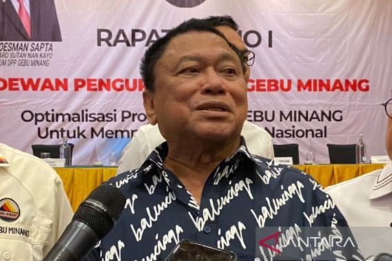Ketum DPP Gebu Minang: UMKM Penting untuk Menyelamatkan Ekonomi Nasional - JPNN.COM