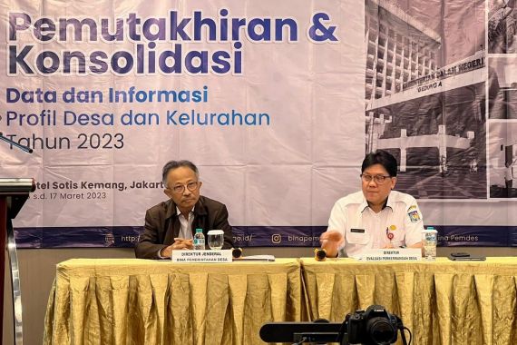 Dirjen Bina Pemdes Eko Prasetyanto: Salah Satu Tugas Pemda Mengevaluasi Data Desa - JPNN.COM