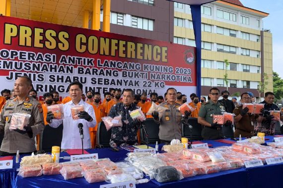 Polda Riau Tangkap 435 Penjahat Narkoba Selama Operasi Antik - JPNN.COM