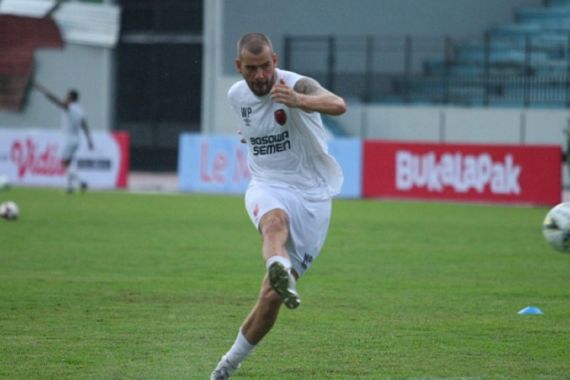 PSM Makassar vs Bhayangkara FC, Wiljan Pluim: Kami Siap Memberikan Segalanya - JPNN.COM
