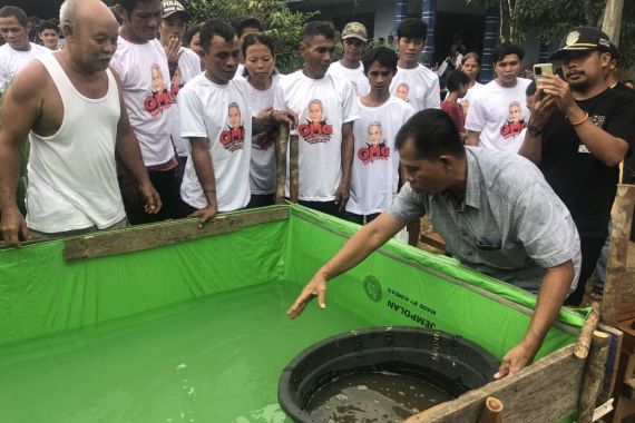 Orang Muda Ganjar Kalbar Menggelar Pelatihan Teknik Budi daya Ikan - JPNN.COM