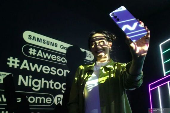 Samsung Galaxy A54 5G Hadir di Indonesia, Spesifikasinya Gahar, Hanya Dibanderol Sebegini - JPNN.COM