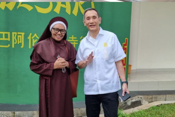 Bertemu Yusuf Hamka, Biarawati Suster Alexa Minta Dukungan Bangun Asrama untuk Anak Telantar - JPNN.COM