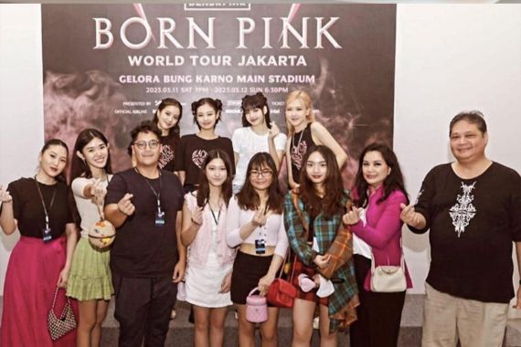 Airlangga Hartarto Foto Bareng BLACKPINK, Mulan Jameela Langsung Beri Emoticon Love - JPNN.COM