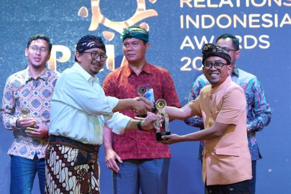 SIG Raih BUMN Terpopuler di Ajang PR Indonesia Awards 2023 - JPNN.COM