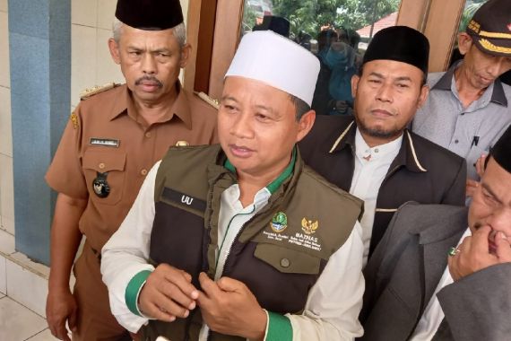 Wagub Uu Tidak Berani Maju Pilgub Jawa Barat Apabila Ridwan Kamil... - JPNN.COM