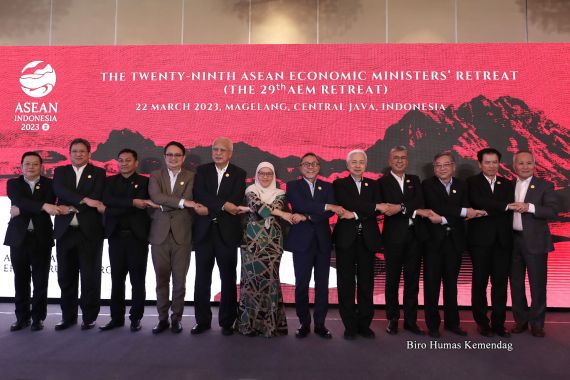 Gala Dinner ASEAN Economic Ministers Retreat 2023, Mendag Munculkan Hal Ini - JPNN.COM