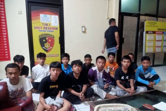 13 Remaja Ini Anak Siapa? Ditangkap Polisi Saat Hendak Tawuran - JPNN.COM