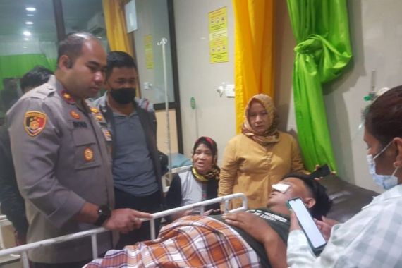 Melerai Perkelahian di Kampung Bule, Seorang Polisi Malah Jadi Korban Pengeroyokan - JPNN.COM