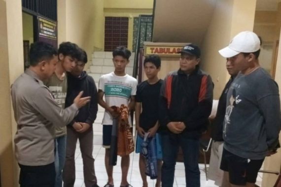 Mau Tawuran di Pesanggrahan, 30 Remaja Ditangkap - JPNN.COM