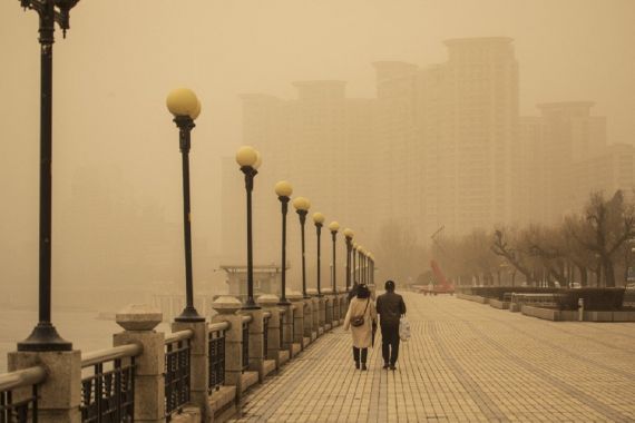 Badai Pasir Terjang China, Setengah Miliar Manusia Jadi Korban - JPNN.COM
