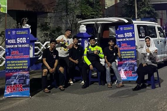 Beginilah Manfaat Mobil SOR Satlantas Polres Inhu bagi Masyarakat saat Ramadan - JPNN.COM