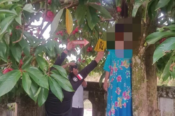 Seorang Guru di Kampar Tewas Gantung Diri di Pohon Jambu - JPNN.COM