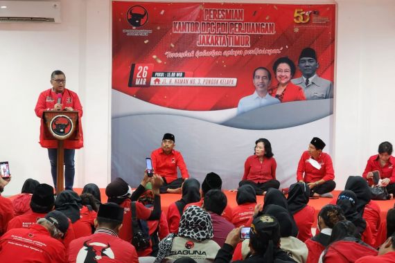 Syukuran Kantor Baru DPC PDIP Jakarta Timur, Suara Partai Diharapkan Naik Jelang Pemilu - JPNN.COM