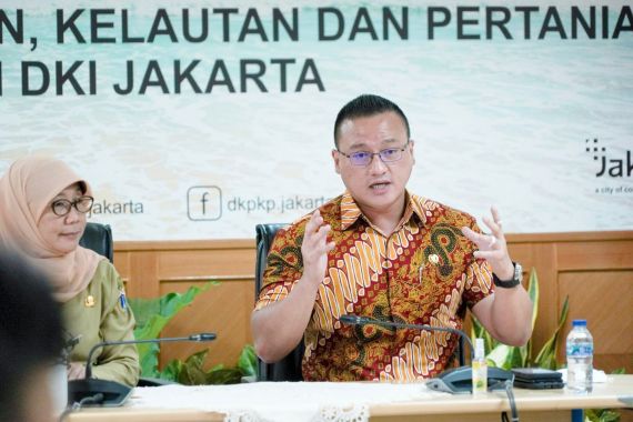 Kenneth PDIP Desak Pemprov Sikat Penjual Daging Anjing di Pasar Jakarta - JPNN.COM