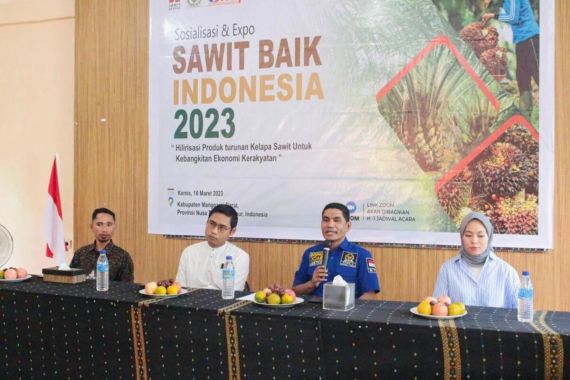 Pemerintah, Ahli, dan Petani Harus Bekerja Sama Memajukan Kelapa Sawit Indonesia - JPNN.COM