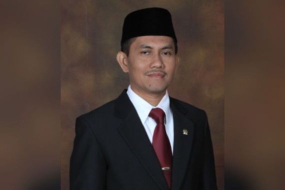 Mantan Ketua KY Jaja Ahmad Jayus Dibacok, Mengalami Luka di Bagian Leher - JPNN.COM