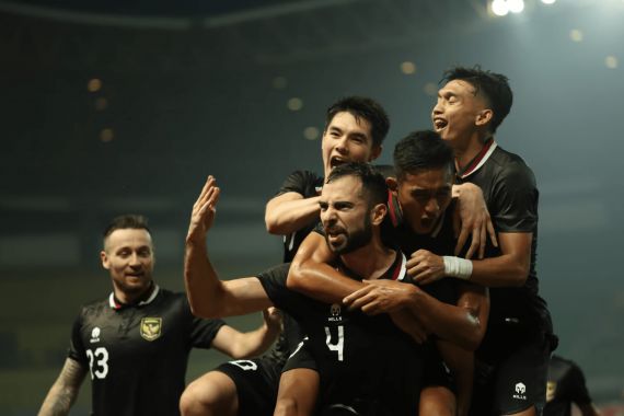 Timnas Indonesia vs Burundi: Jordi Amat Persembahkan Gol untuk Orang Tersayang - JPNN.COM