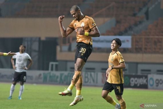 Bhayangkara FC Pesta Gol Atas RANS 5-1, Alex Martins Cetak Hattrick - JPNN.COM